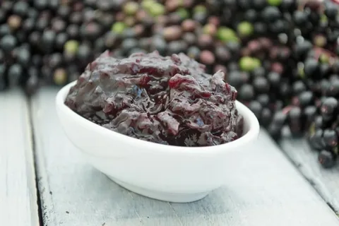 تصویر 2 از رب انار یزدی با طعم طبیعی و غلظت مناسب